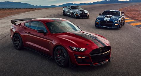mustang gt 0-60 by year
